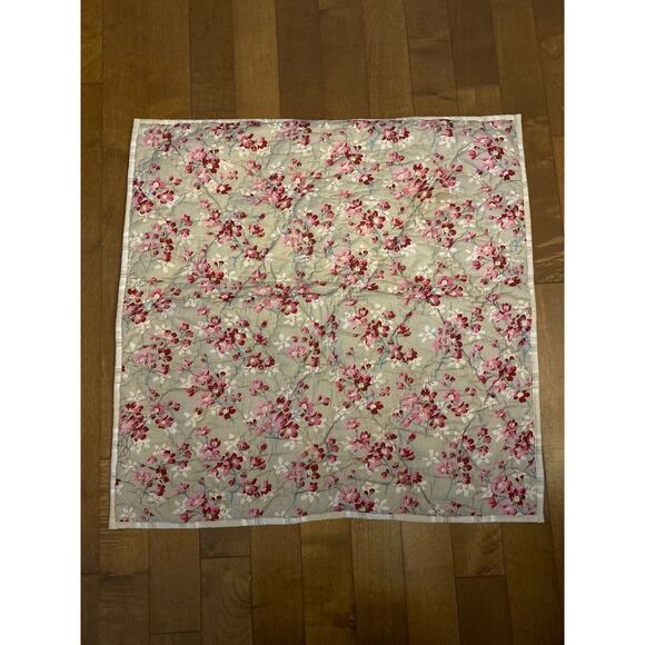 Annie Selke's Pine Cone Hill Rumer floral reversable king quilt & sham set - Picture 9 of 12